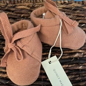 Quincy Mae baby booties